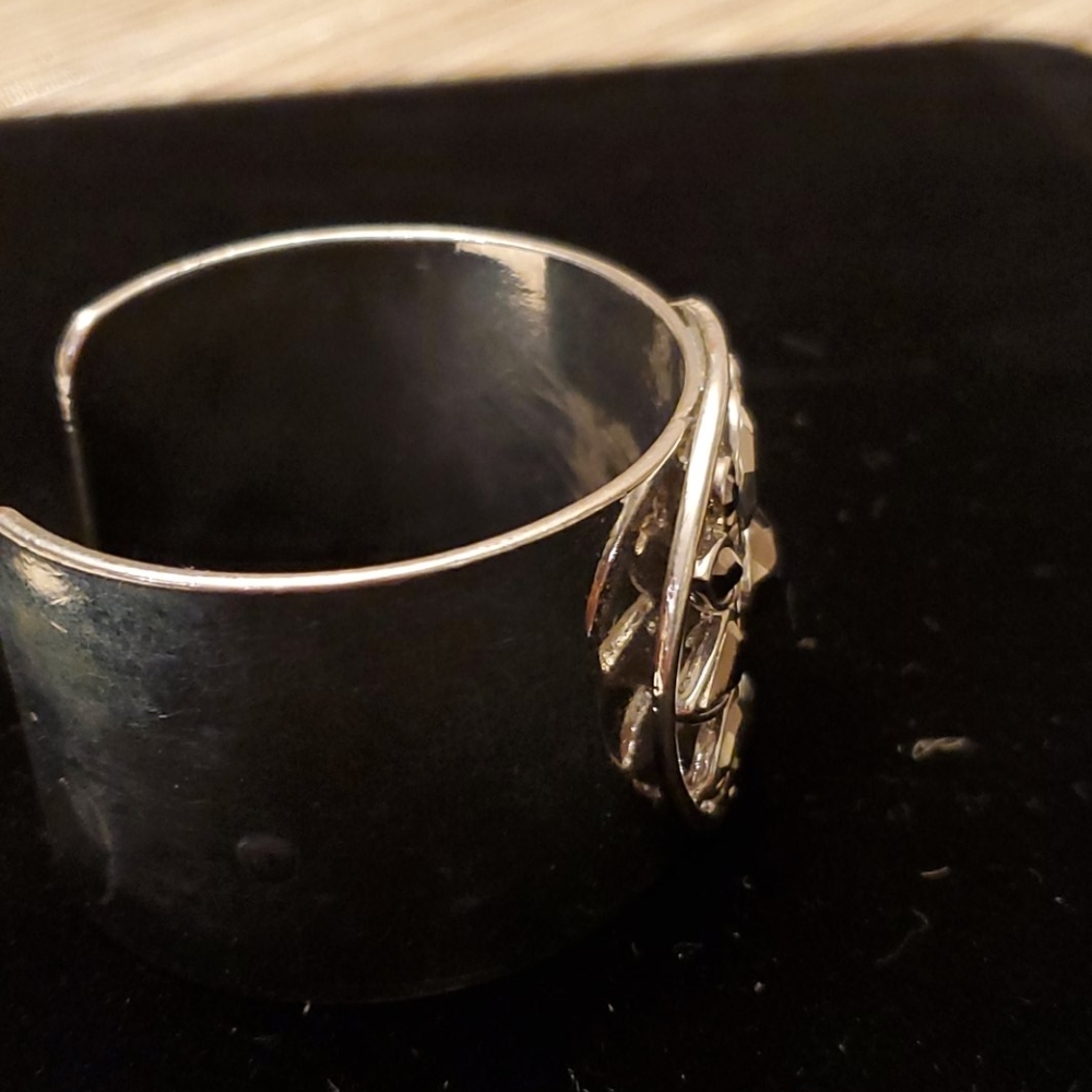 Metal cuff - Picture 6 of 7